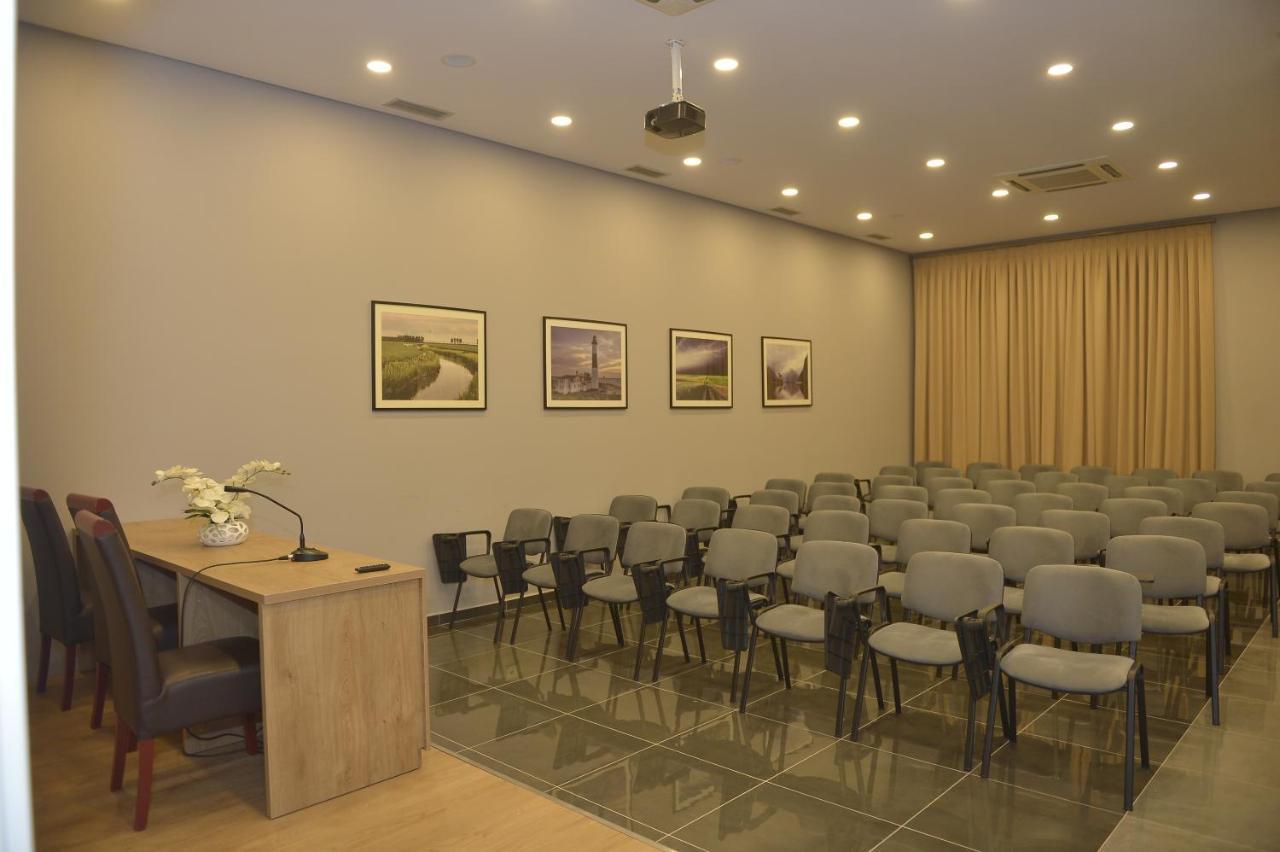 Twin Towers Hotel City & Beach Resort Shengjin Exterior photo