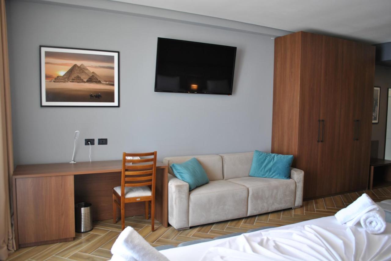 Twin Towers Hotel City & Beach Resort Shengjin Exterior photo