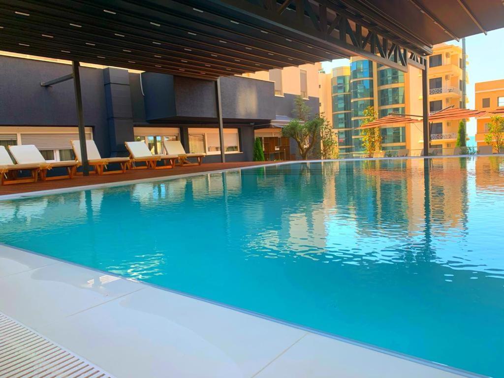 Twin Towers Hotel City & Beach Resort Shengjin Exterior photo