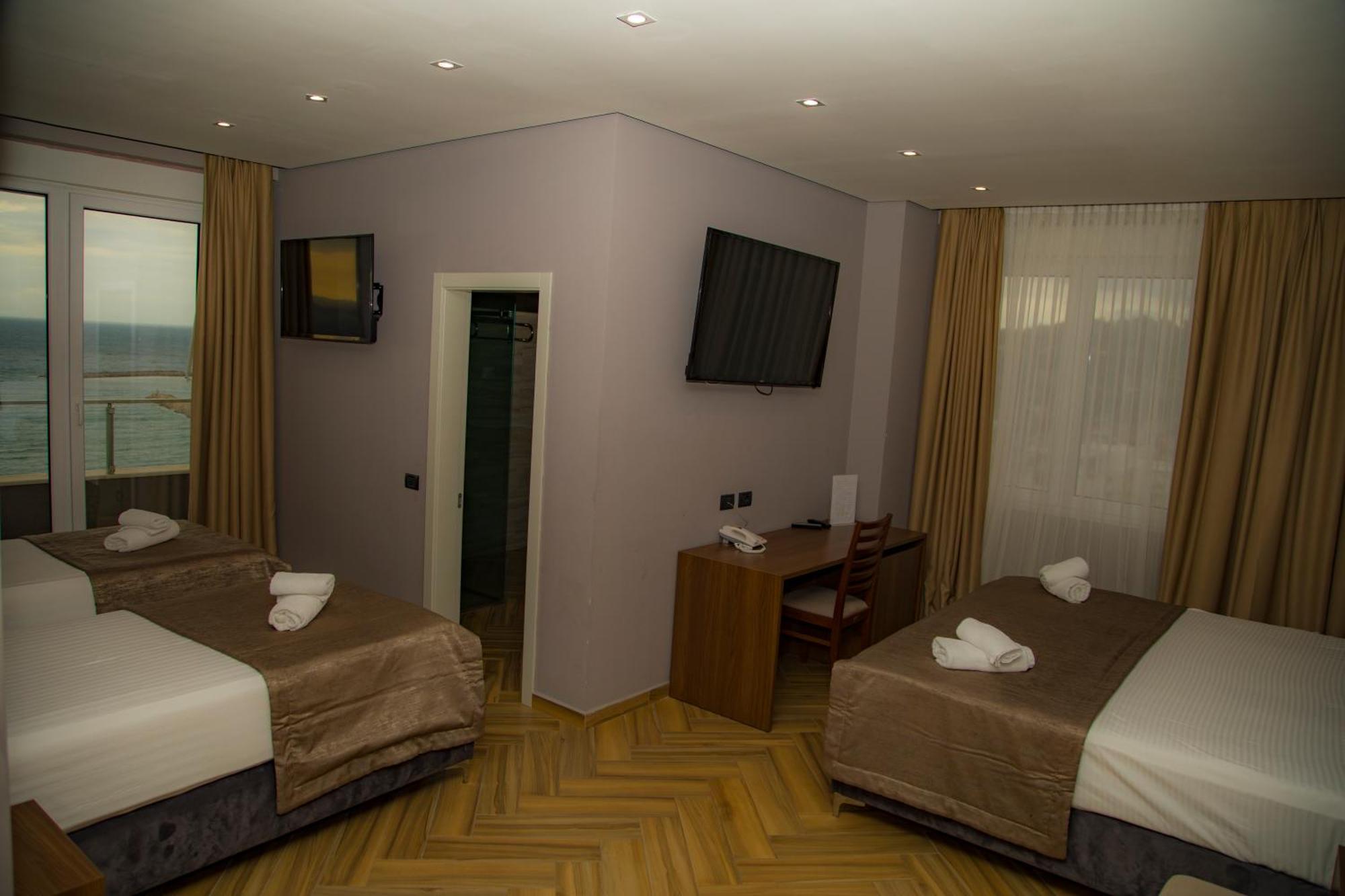 Twin Towers Hotel City & Beach Resort Shengjin Exterior photo