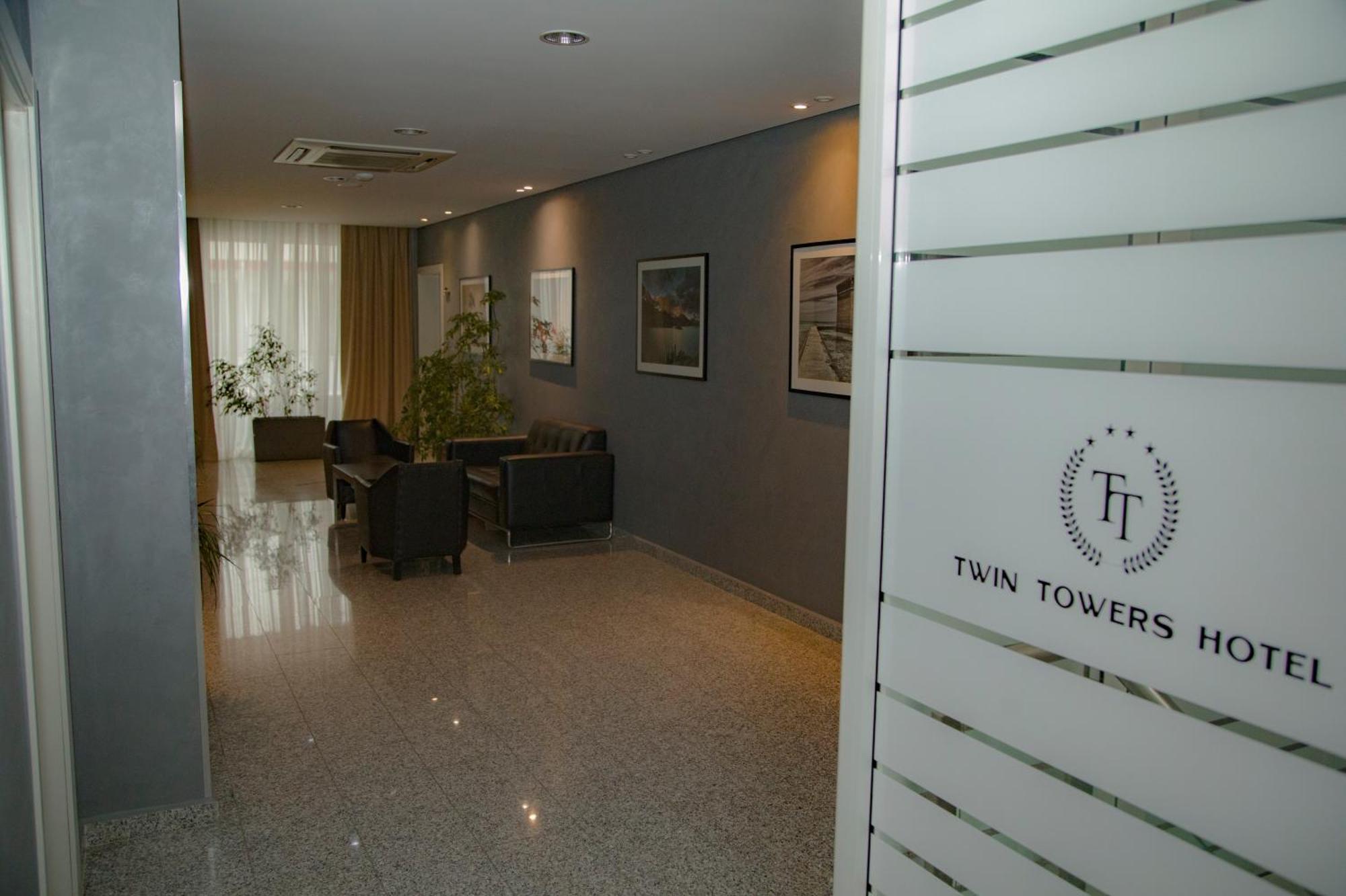 Twin Towers Hotel City & Beach Resort Shengjin Exterior photo